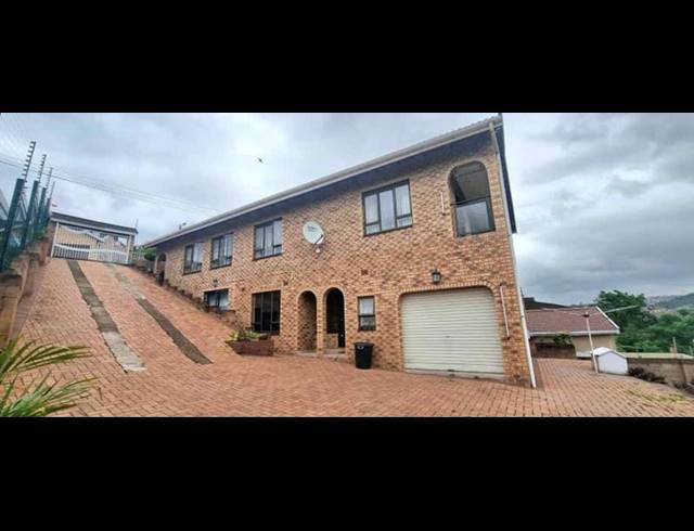 3 BEDROOM HOUSE FOR SALE IN MONTFORD